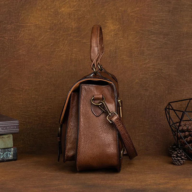 MOTAORA-Pequenas mochilas de couro genuíno para as mulheres, sacos escolares retro para senhoras, telefone ou meninas adolescentes, mochila fivela