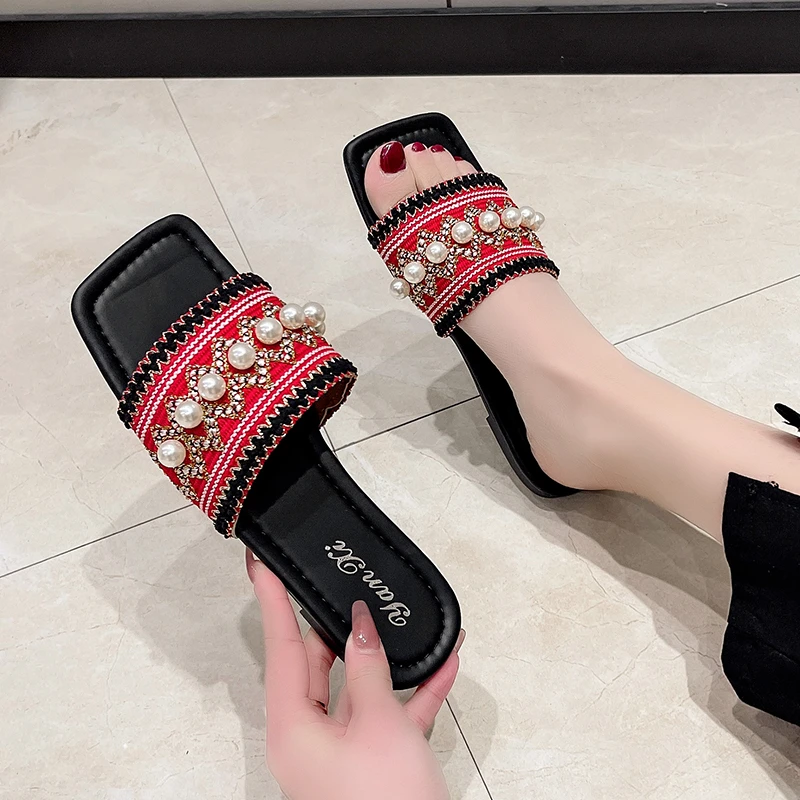 

Europe and The United States Large Size Beaded Flat Slippers Female National Style Braided with Square Outside To Wear Slippers