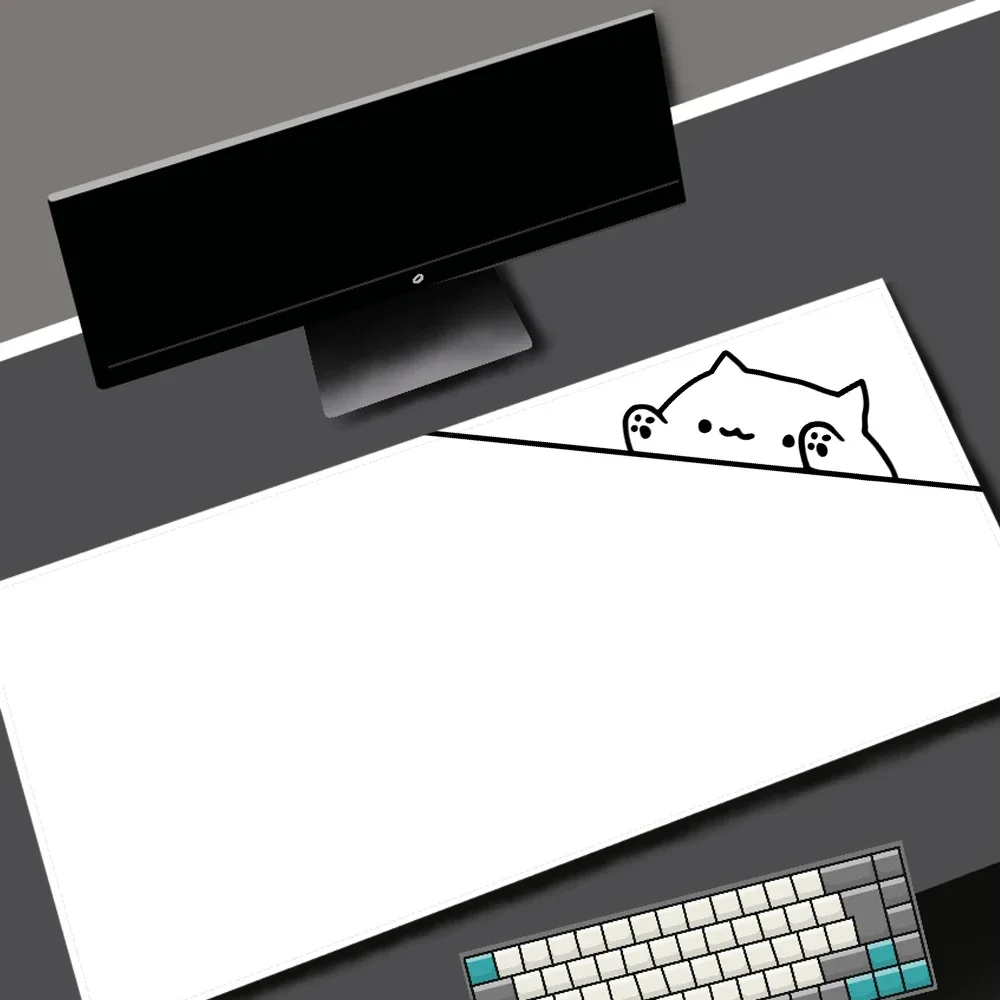 Kawaii White Cat with Paws Mouse Pad Anime Deskmat Gaming Laptop Mousepad Minimalistic Office Carpet Gamer Keyboard Mouse Mat