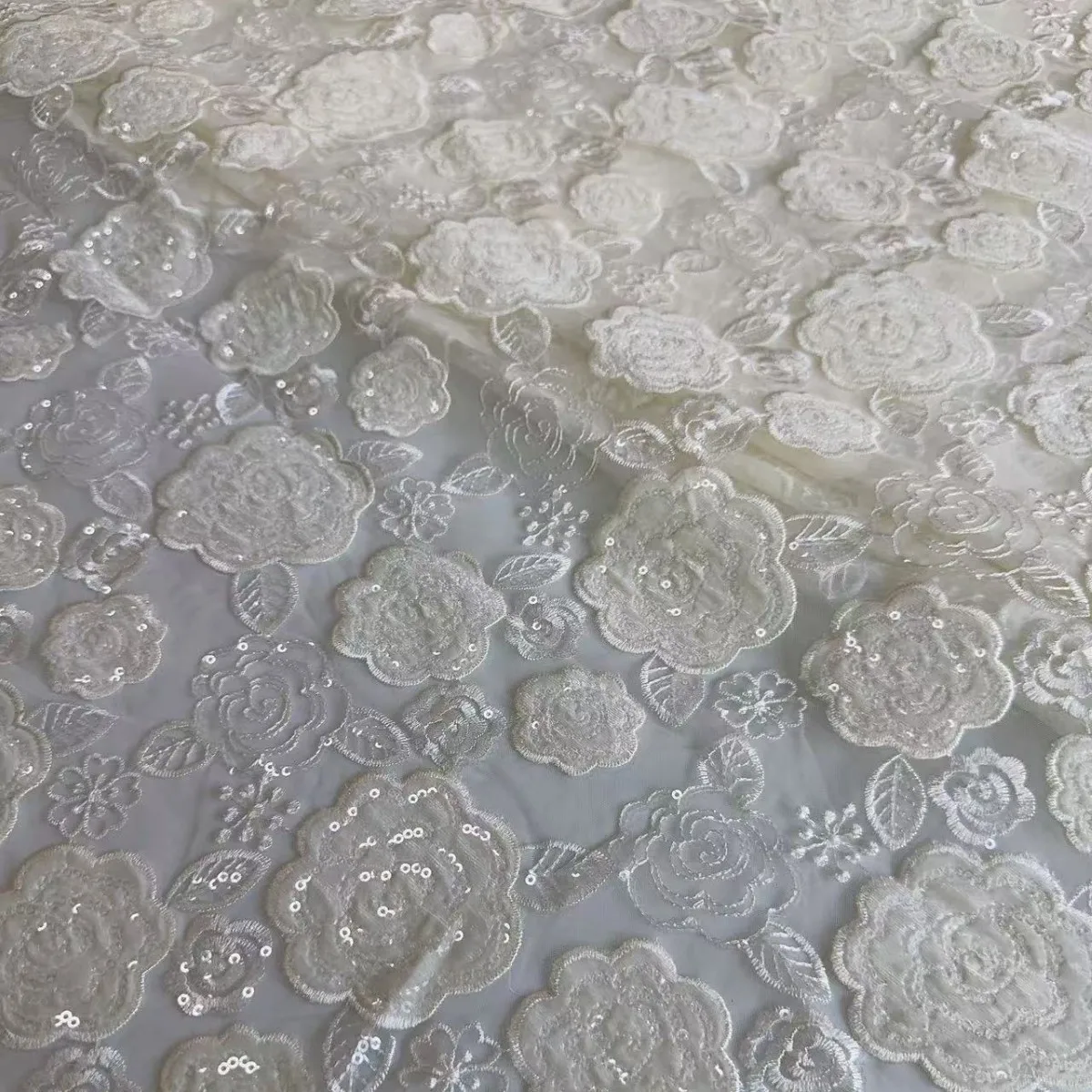 5 Yards maille Laser flanelle paillettes fleur brodée tissu robe jupe tissu de mariage ·
