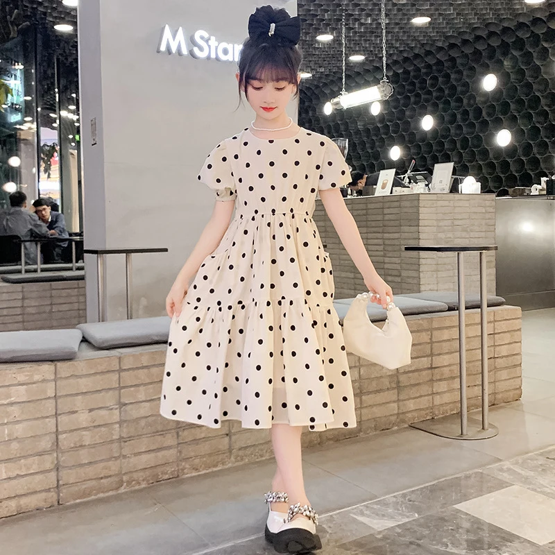 Girls' Summer Polka Dot Cotton Dress, Stylish and Versatile, High-Waisted Slimming Princess Dress with Puff Sleeves, Elegant Soc