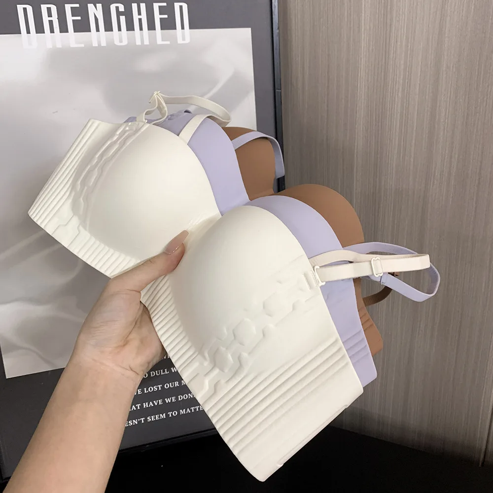 

Wireless One-Piece Light Comfortable Women's Bra Strapless Anti-Slip Underwear Seamless Natural Style Home Clothes