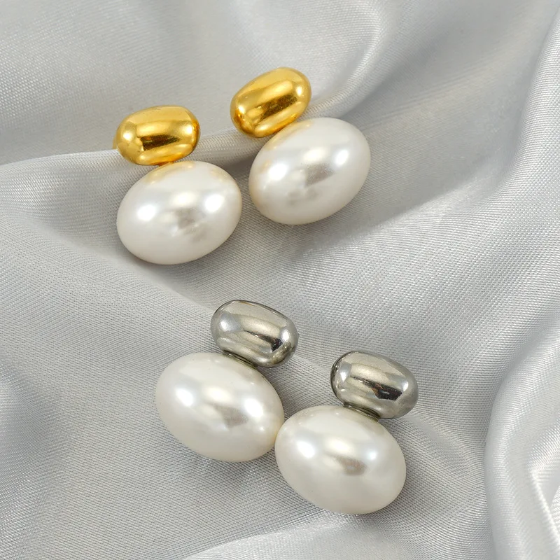 

French Fashion Stainless Steel Pearl Stud Earrings Retro Light Luxury Style Simple Pearl Earrings Women's Stud Earrings