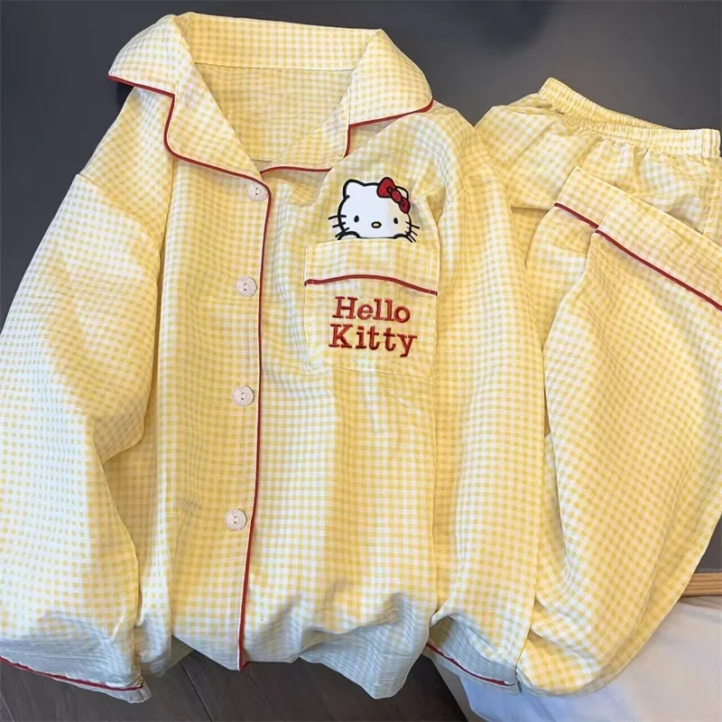 In stock: Hello Kitty Spring/Summer Pajama Women\'s cardigan Set Cartoon Imitation Cotton Milk Silk 3-Piece Home Clothes cute