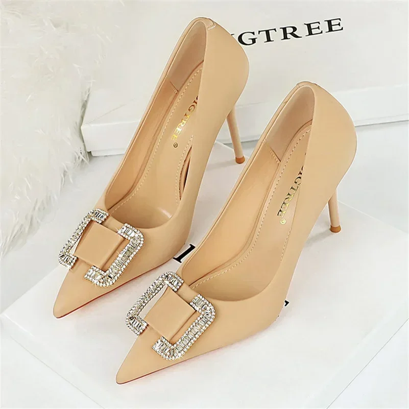 Luxury Brand Women 10cm High Heels Silk Satin Pumps Sexy Lady Crystal Buckle Purple Blue Classic Heels Nightclub Replica Shoes