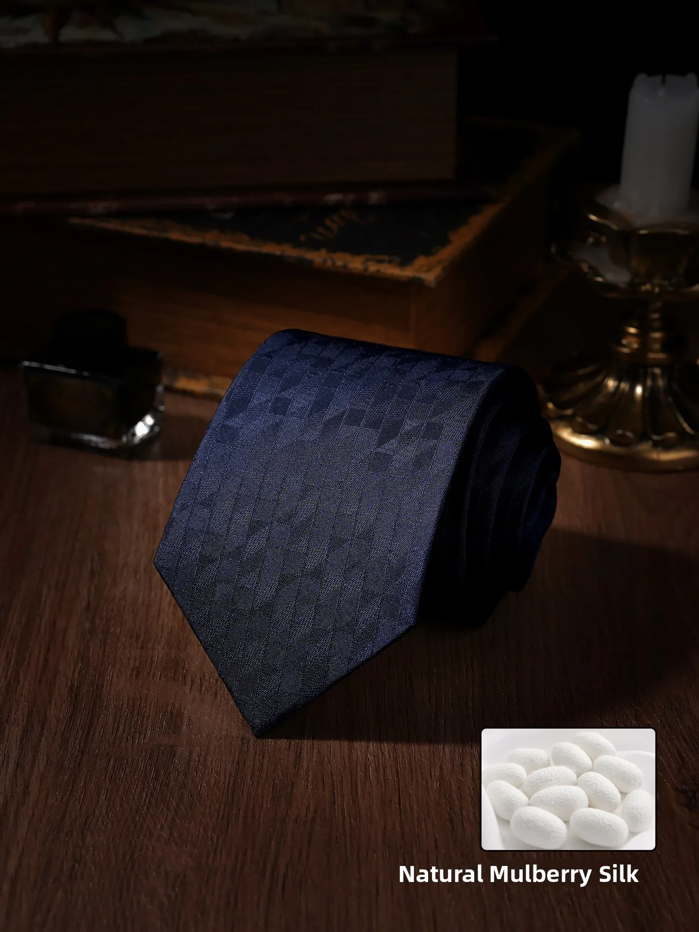 men's-silk-tie-handmade-suit-formal-business-vintage-blue-patterned-men's-tie-regular-width-stripe-pattern-gift-box-packaging
