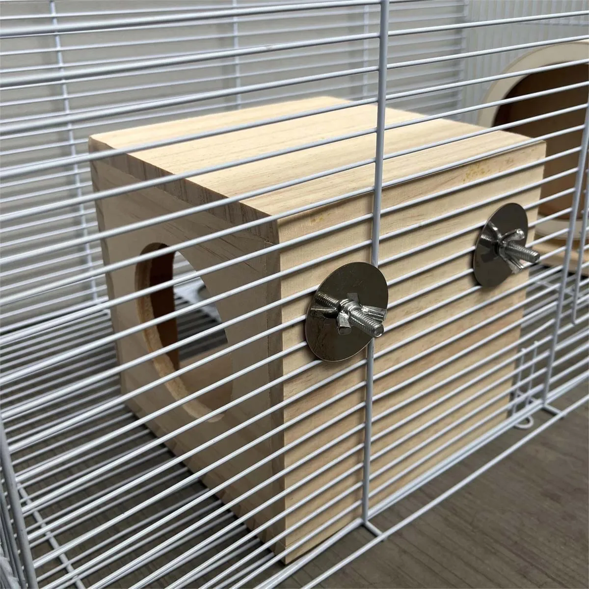 Wooden hamster, golden bear, dodge house, rutin, chicken house, flower branch, hedgehog bedroom, wooden house, house 1 piece