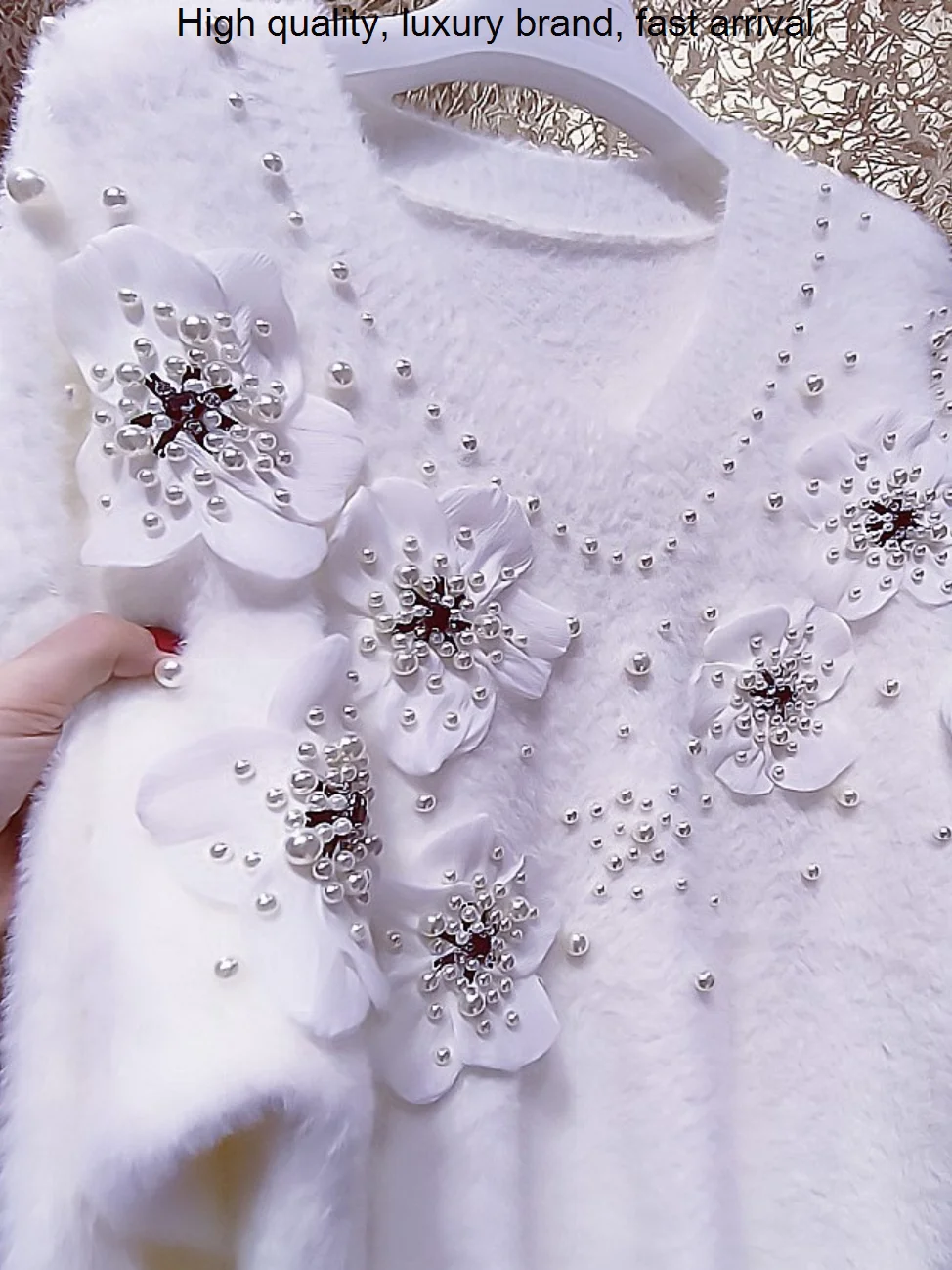 High Sense Korean Heavy Industry Beads Sweet Three-Dimensional Flowers Pearl Plush Sweater Women Winter Warm White Mink Sweaters