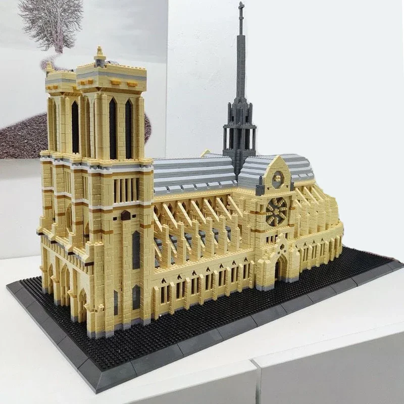 Pzx 9923 World Architecture Notre Dame de Paris โบสถ์มหาวิหารหอคอย DIY ขนาดเล็กเพชรบล็อกอิฐอาคารของเล่นไม่มีกล่อง