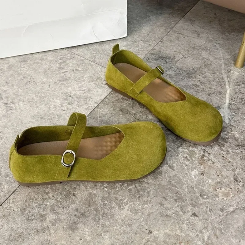 Women's Retro Mary Jane Flats Soft Velour Material Comfortable Round-Toe Walking Shoes Vintage Casual Loafers 2026