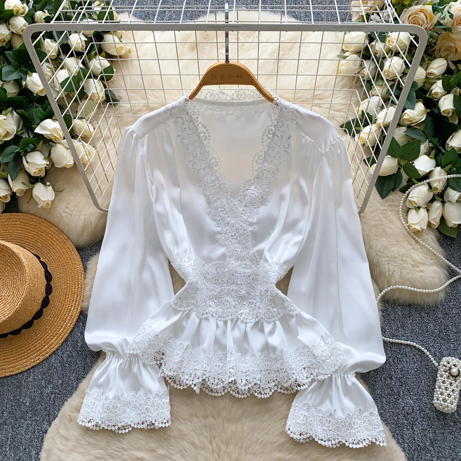 

Винтажная элегантная блузка с v-образным вырезом и расклешенными рукавами, модная рубашка, повседневный шикарный топ, женская рубашка феи