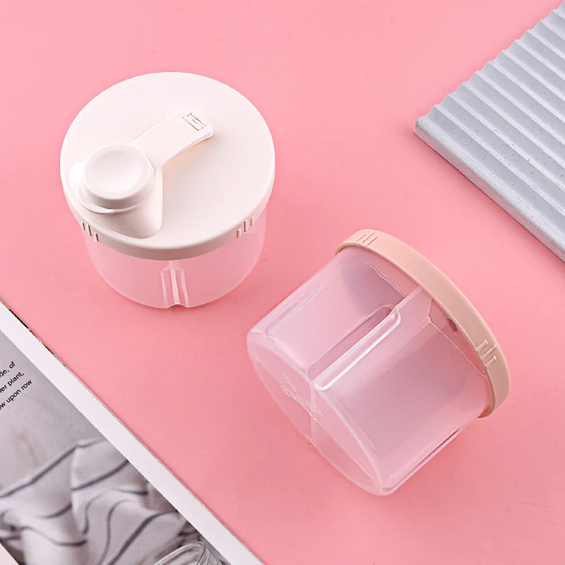 

Портативный ящик для хранения детского питания с 3 отделениями, необходимое хранение зерна для младенцев, портативный мини-диспенсер для закусок с героями мультфильмов для путешествий