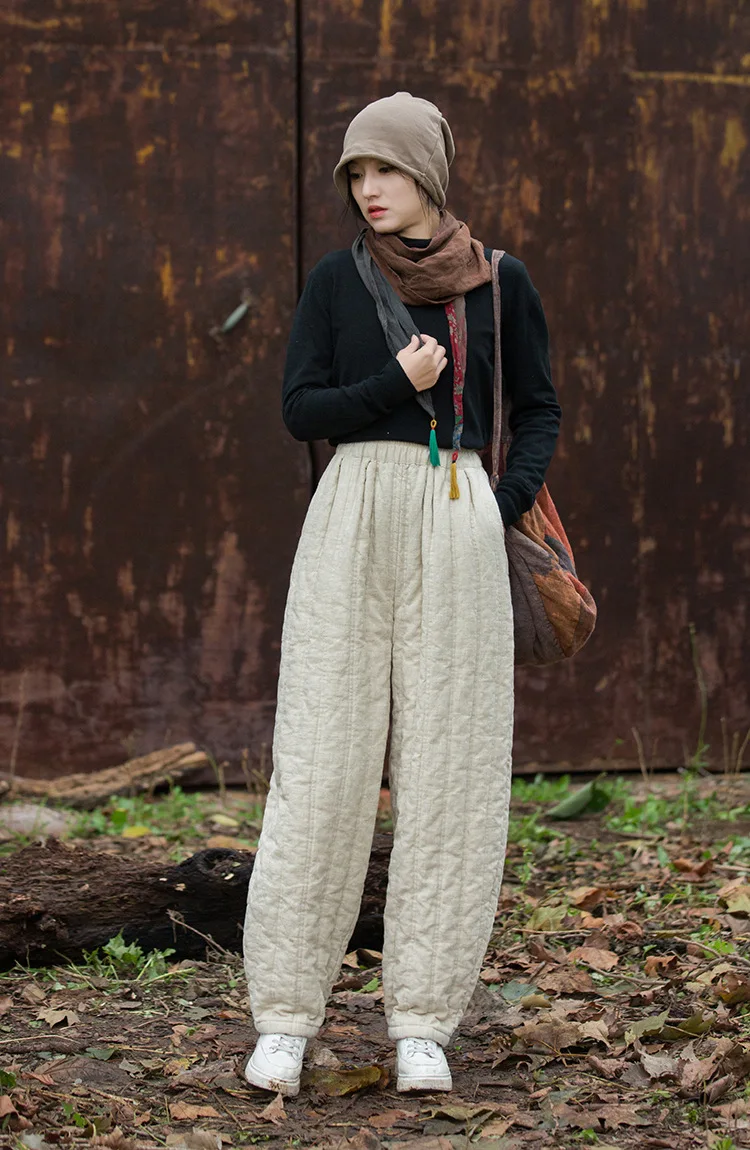 Winter women's quilted ramie-cotton pants. Tinted for style, slim-fit, and warm for versatile casual wear.