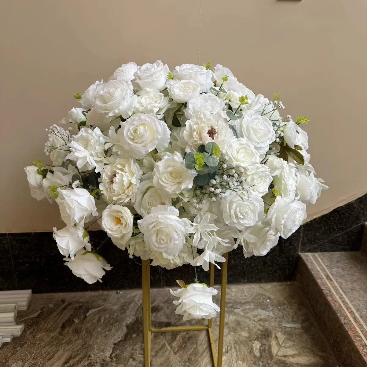 

Искусственный цветочный шар из белых роз и гортензий, шелковые цветы для оформления проходов, свадебный декор, центральные элементы для стола, украшение для вечеринок