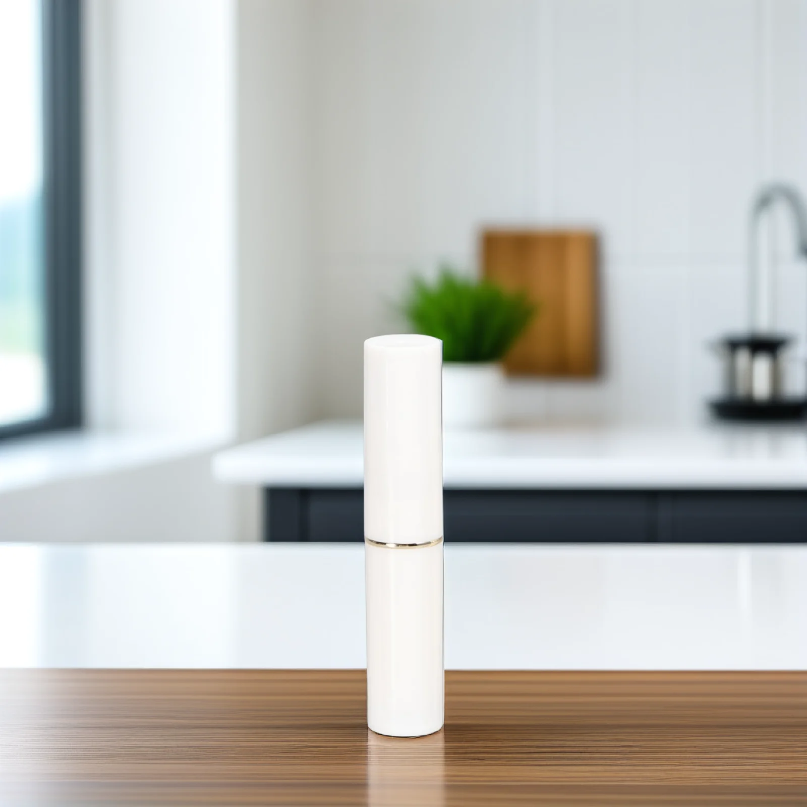 6Pcs 2. DIY Lip Balm Tubes Empty Plastic Containers Refillable for Natural Lip Balms and Crayon Lipstick 3g 3s