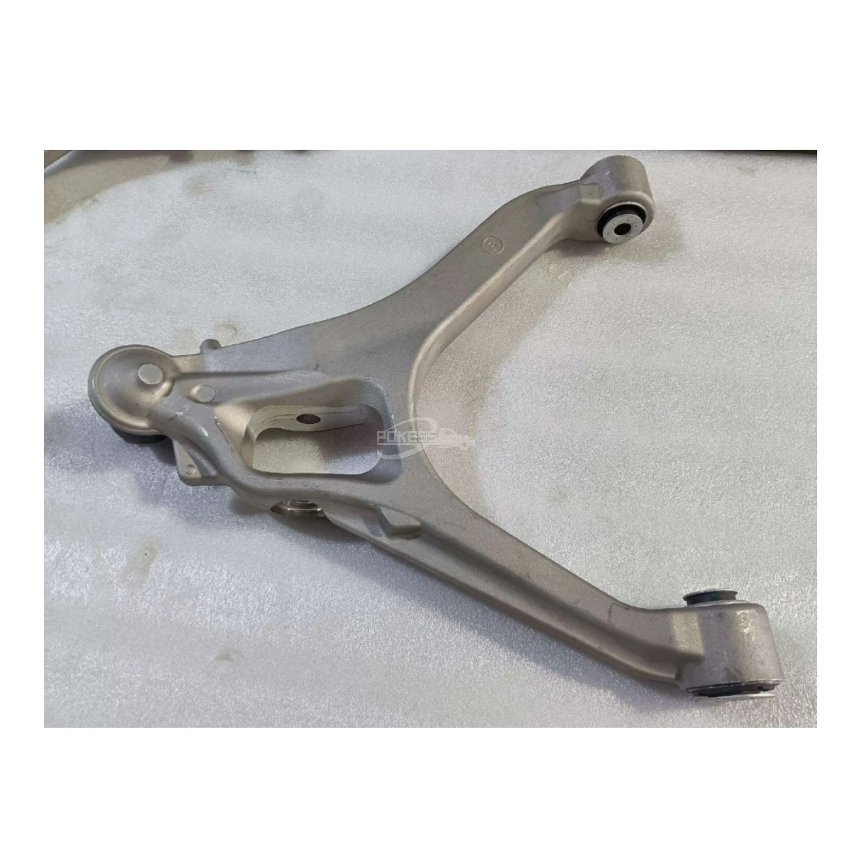 

MB3Z3078C MB3C3078D1A 2559473 Control Arm for Ranger Raptor 2022-