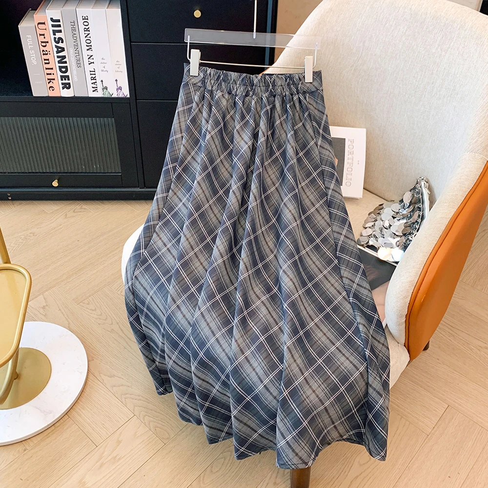 Plus size women's spring and autumn casual loose plaid apron high waist split commuter long A-line skirt 2024 new Skirt large