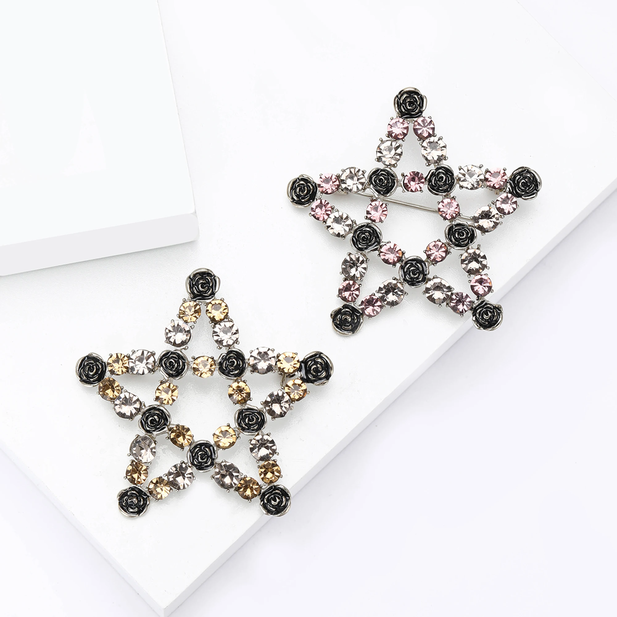 Alfileres de estrella fugaz con borlas para mujer, broches de estrella con diamantes de imitación Unisex, regalos para amigos y fiestas de oficina,
