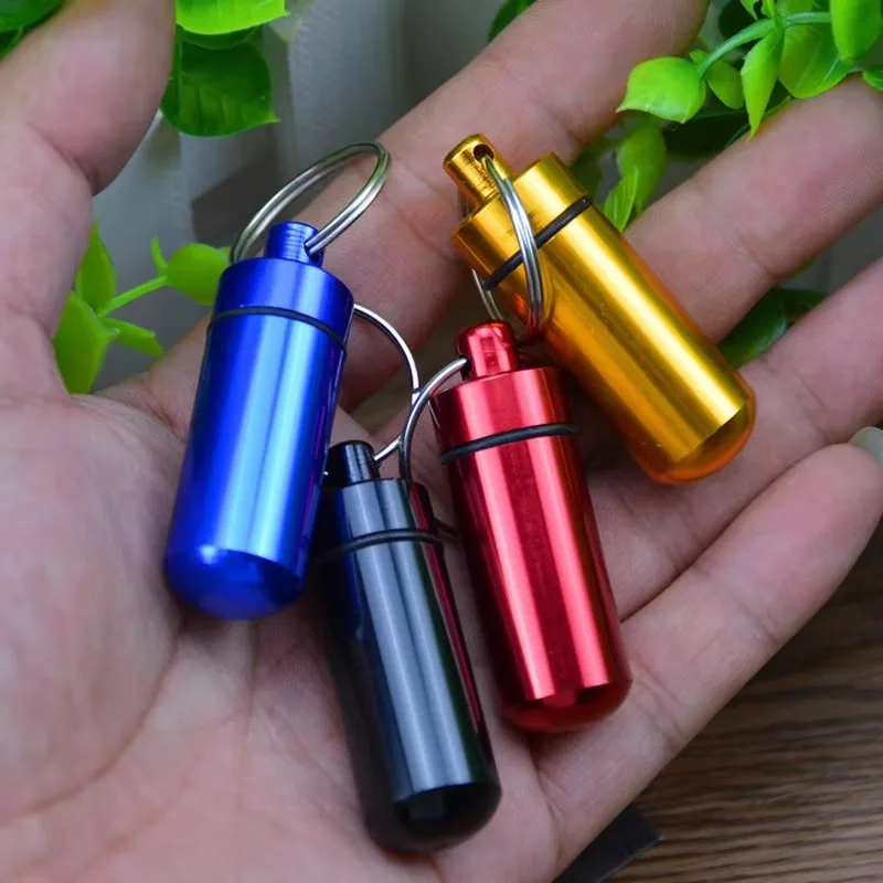2 Pcs Outdoor Pills Organizer Aluminum Alloy Keychain Mini Medicine Jar First Aid Pills Bottle Fashion Key Chains Random Color