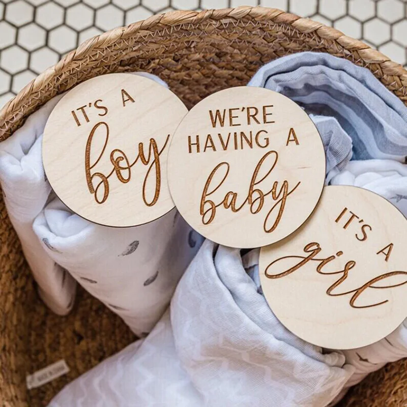 It\'s A Boy it is a Girl Wooden Disc Birth Pregnancy Announcement Gender reveal baby shower Photo Props New Mom dad Parent Gift