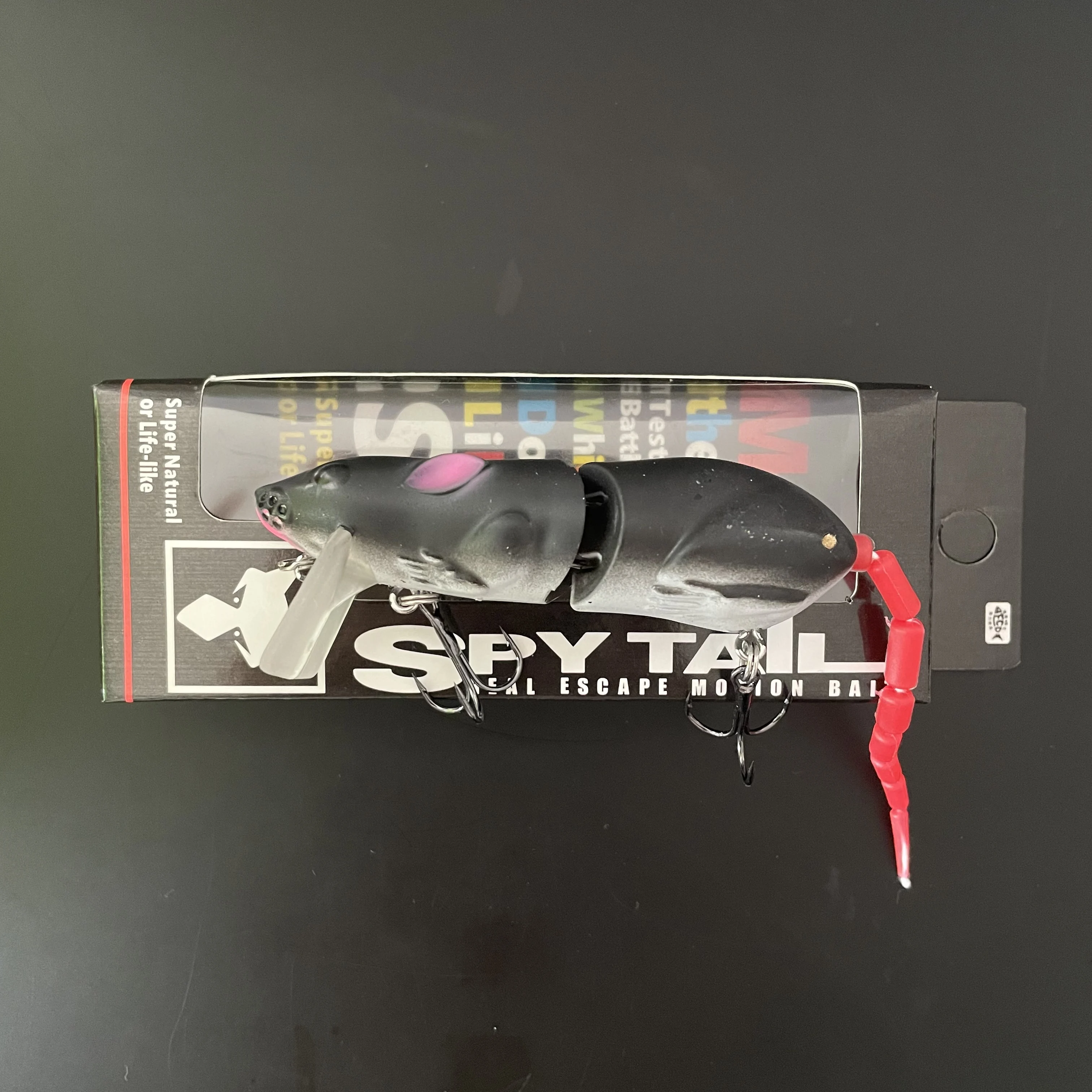 LURETV 8.5cm15g1pcs اليابانية EGREEN سطح الماء الاستيقاظ الطعم EG كبير الماوس السباحة الطعم swinbait إغراء 9008