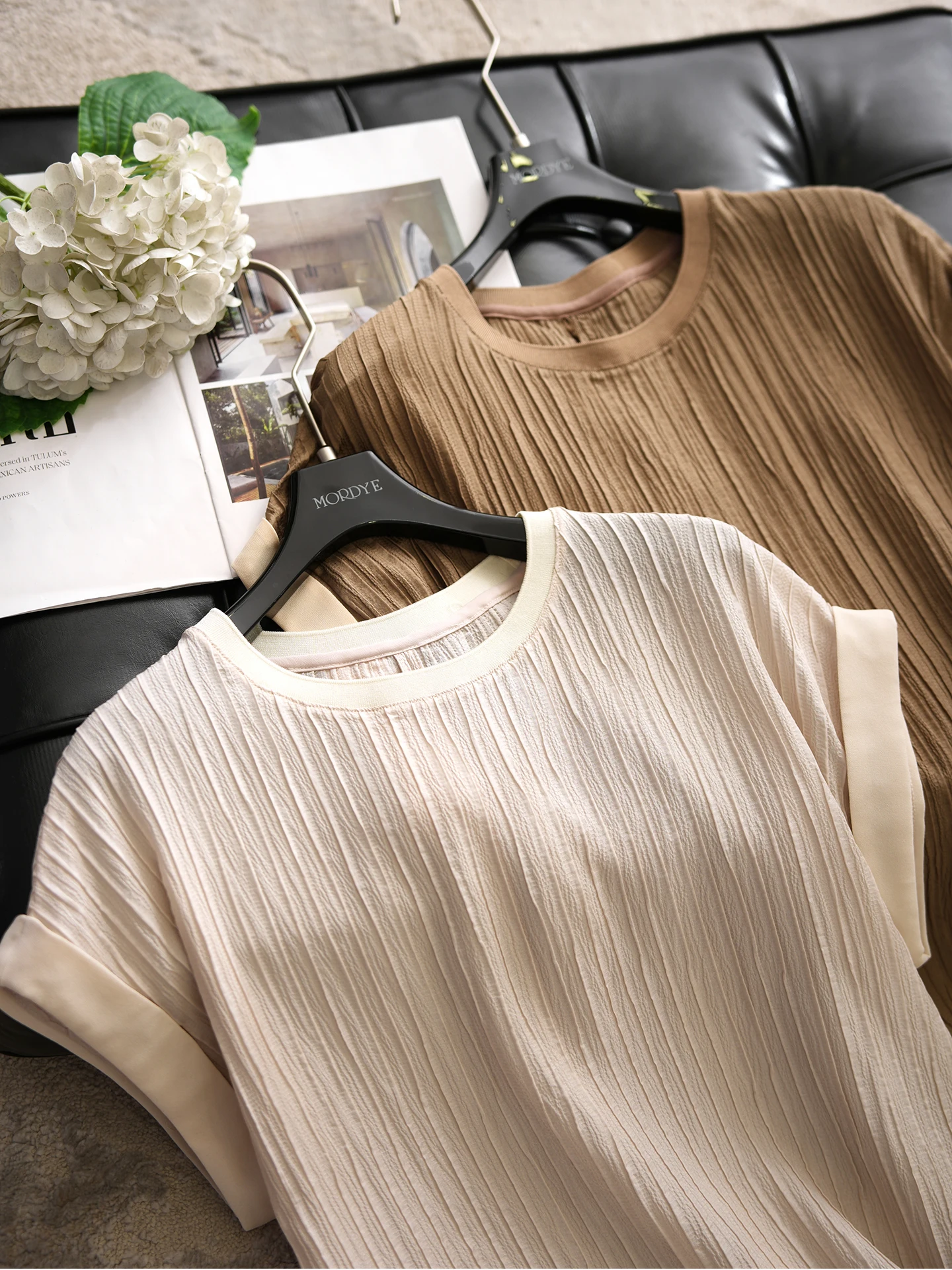  Silk Short Sleeve T-Shirt Women's Summer Fashion Heavy Texture  Silk Loose Fit round Neckline Skin-friendly ...