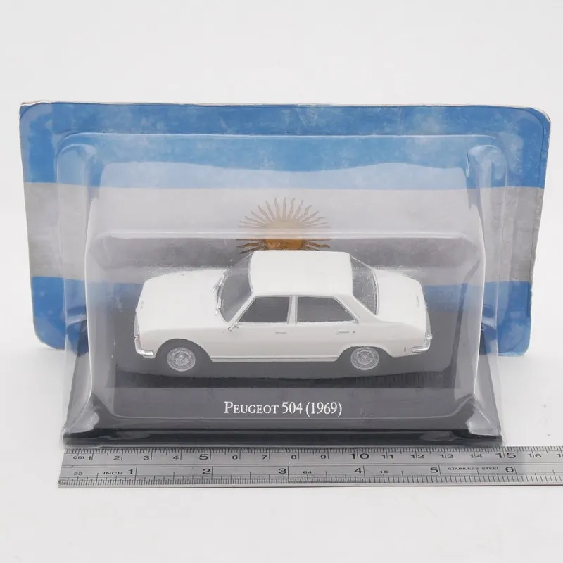 

Масштабная модель автомобиля Diecast Ixo 1:43, 504 Rural 1980, универсал, из сплава