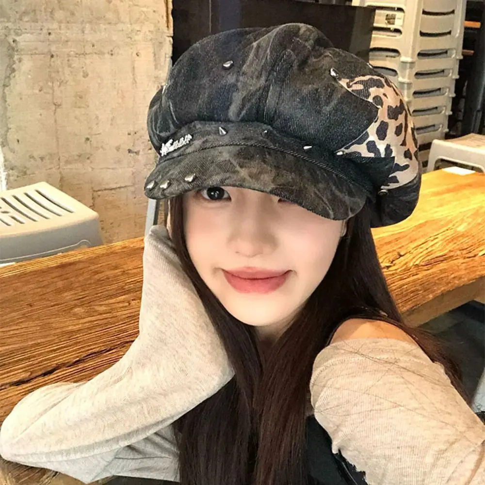 

Трендовая наклейка со звездой, берет в стиле Харадзюку, шляпа с заклепками, дизайн с принтом тай-дай, готическая шляпа, уличная одежда, аксессуары, кепка газетчика, весенний сезон