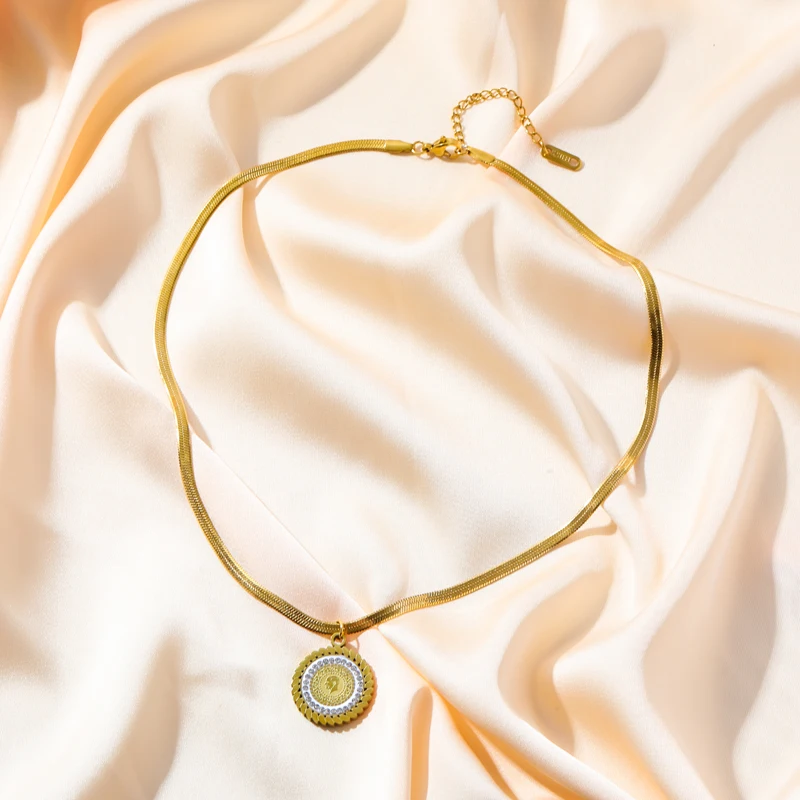 EILIECK 316L Edelstahl Münzporträt Zirkonia Halskette Armband Ohrringe für Frauen Mädchen Trendiger Wasserdichter Schmuckset Geschenk – Detail 15