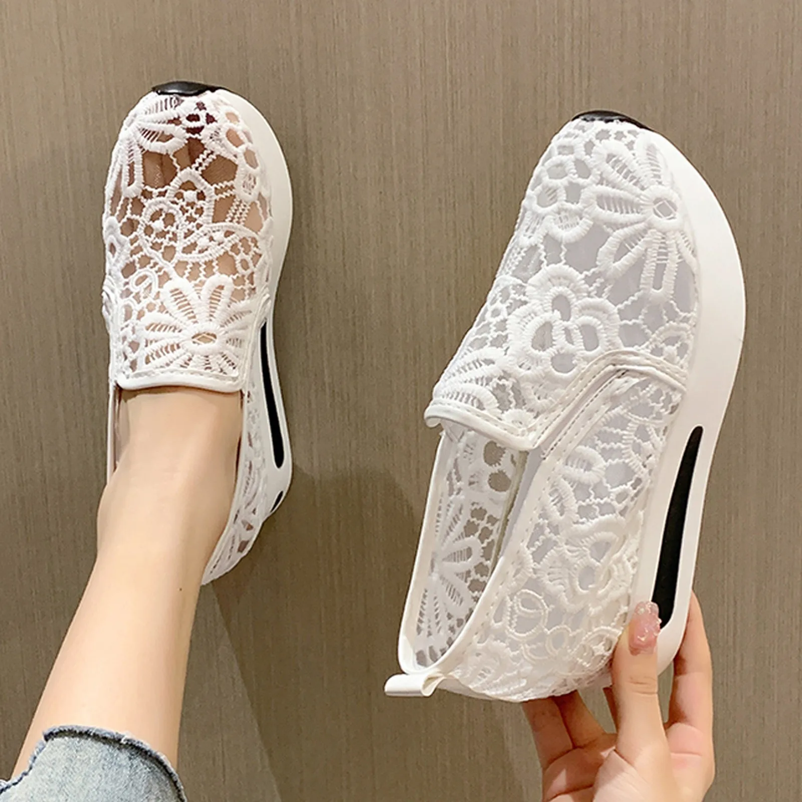 Platform Wedges Women\'s Sneakers Floral Embroidery Mesh Sneakers Slip On Casual Elegant Comfortable Ladies Heightening Shoes