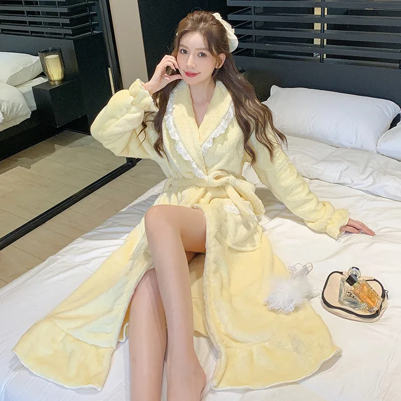 

Autumn and Winter New Women's Bathrobe Sweet and Sexy Coral Velvet Thick Sleepwear Warm Bathrobe Home Clothes