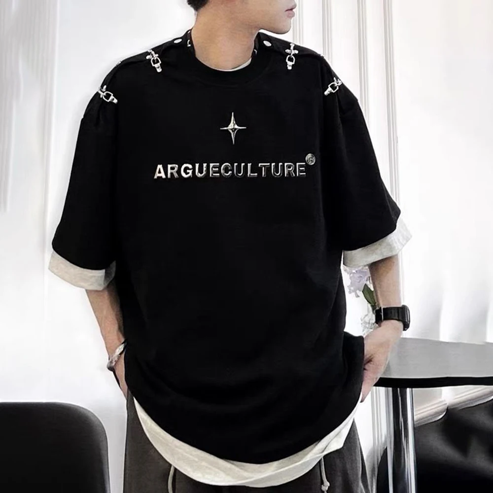 Mens Summer Short Sleeve T-shirt Metal Buckle Design Streetwear Korean Trendy Casual Loose Top Tees Personality Letter Pullover
