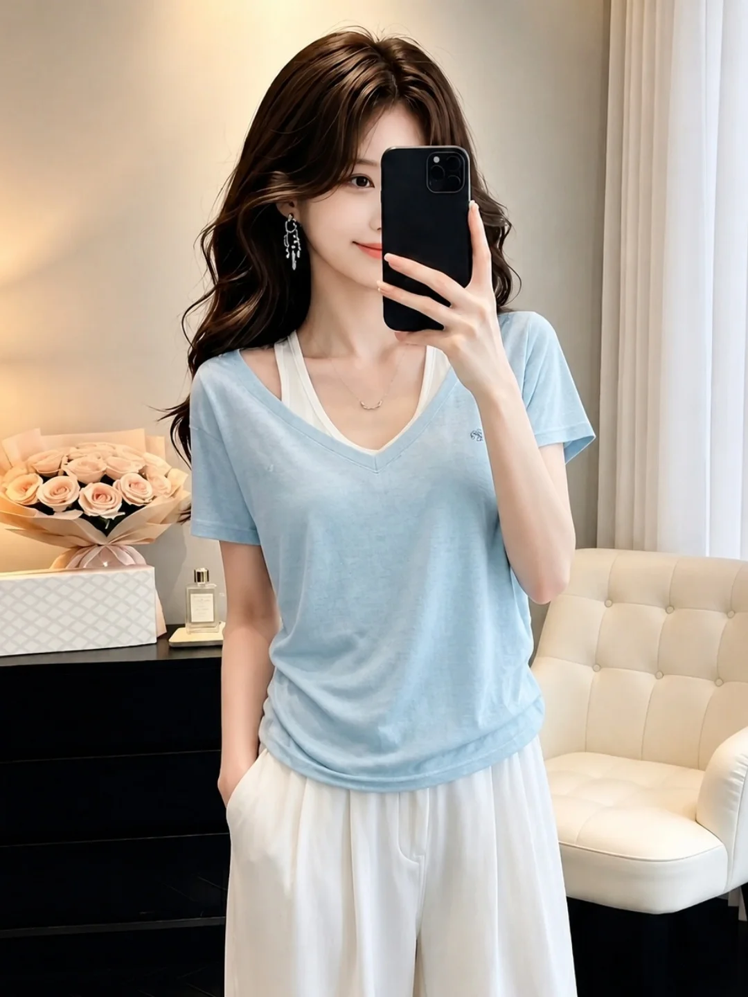 

Commute Style Simple V-Neck Short Sleeve T-Shirt Women's Fashionable Color Block Hoodie Top Korean Version Straight Cut