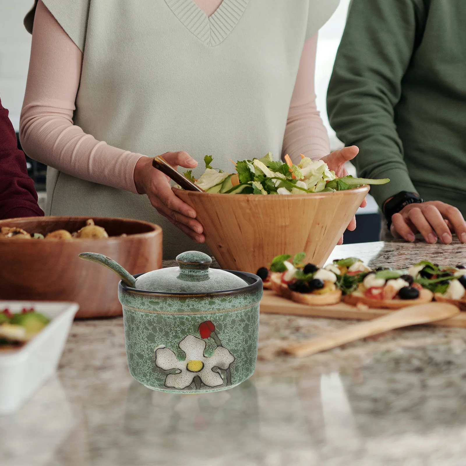 

1Set Retro Seasoning Jar Spice Canister Condiment Box Kitchen Storage Lid Easy Clean Multifunctional Practical Design