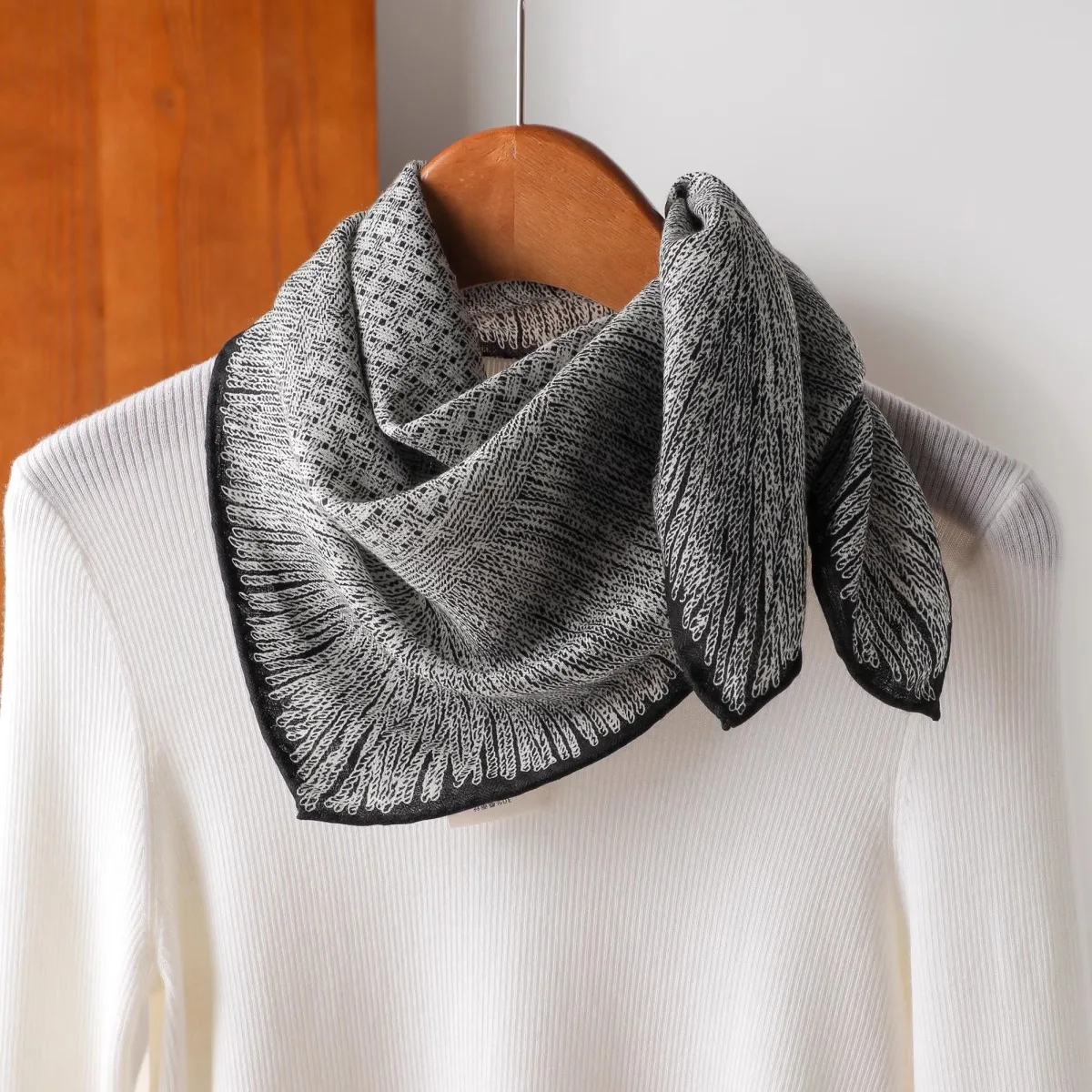 Women's 70% Wool 30% Silk Square Scarf Grey Geometric Print Bandana Soft Warm Neck Shawl Neck Wrap Winter Accessories