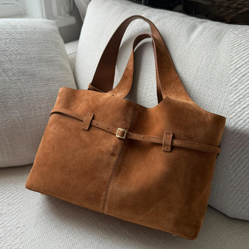 

Винтажные сумки-тоут из искусственной замши для женщин. Роскошные дизайнерские сумки и кошельки. Новинка 2023 года с пряжкой из искусственной кожи с внутренним карманом на плечо.