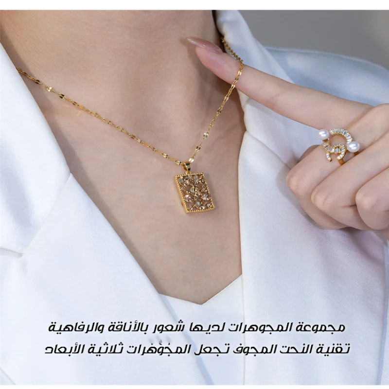

Light luxury fashion square necklace preferred accessories set clavicle necklace temperament woman full diamond necklace