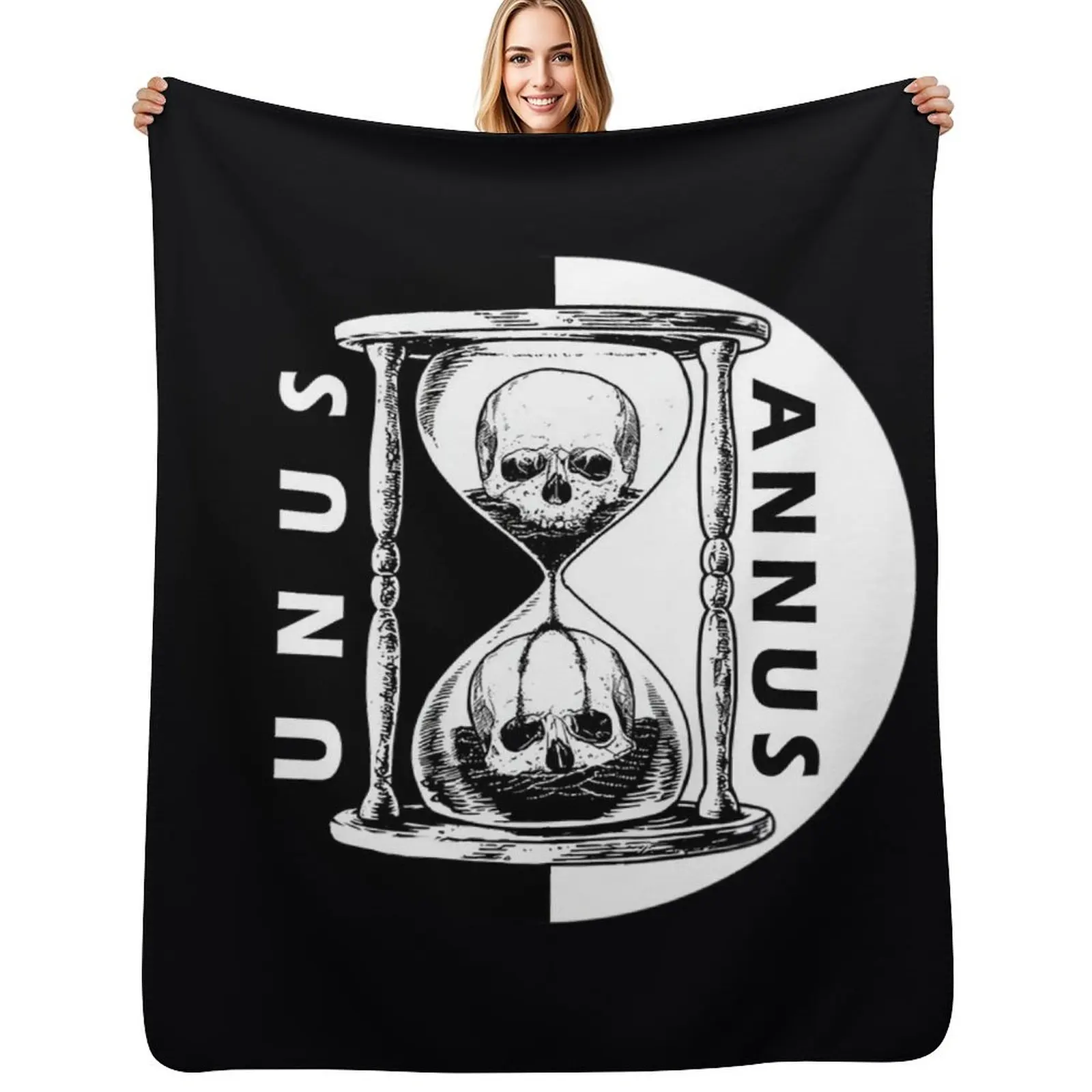 

Unus Annus Throw Blanket Lightweight Warm Blanket for Indoor Outdoor Use