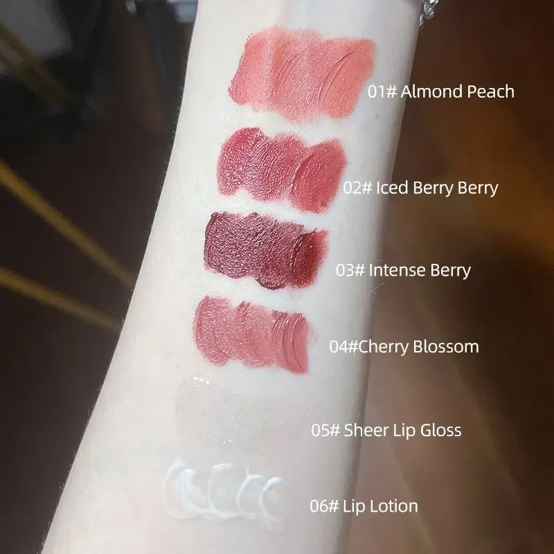 CACE-Juego de maquillaje de lápiz labial líquido mate, brillo de labios de 4 colores y 1 unidad de brillo de labios transparente y 1 bálsamo labial regordete y collar de regalo