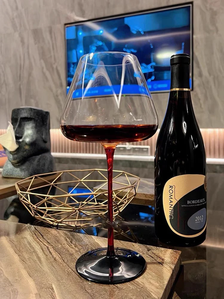 720 مللي سعة كبيرة كريستال زجاج بورجوندي كأس للنبيذ الأحمر كوب النبيذ المنزلي Potbelly الزجاج الأسود ربطة القوس فيونكة بار أواني الحفلات