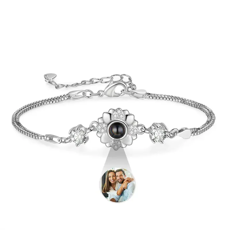 Personalized Projection Photo Sunflower Bracelet Zirconia Cubic Projection Memorial Photo Bracelet Bangle Gift Jewelry 2024