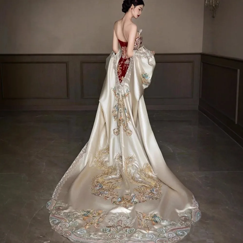 Chinese Traditional Wedding Dress XiuheWedding Dress With TrainToast Shawl Outgoing Ceremony