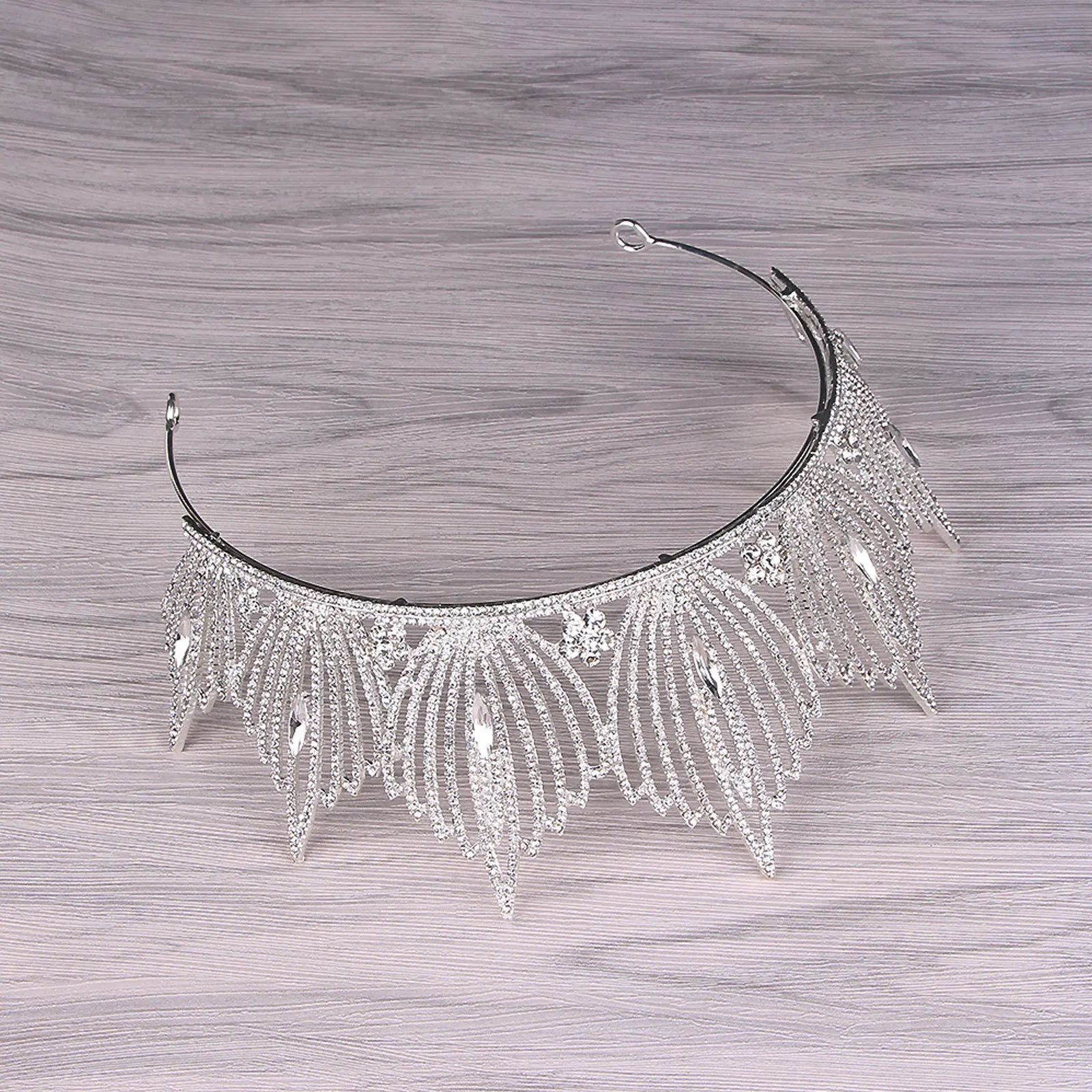 

1pc Baroque Crown Vintage Rhinestone Wedding Headdress Silver Hair Accessory For Women Party Bridal Free Size Retro