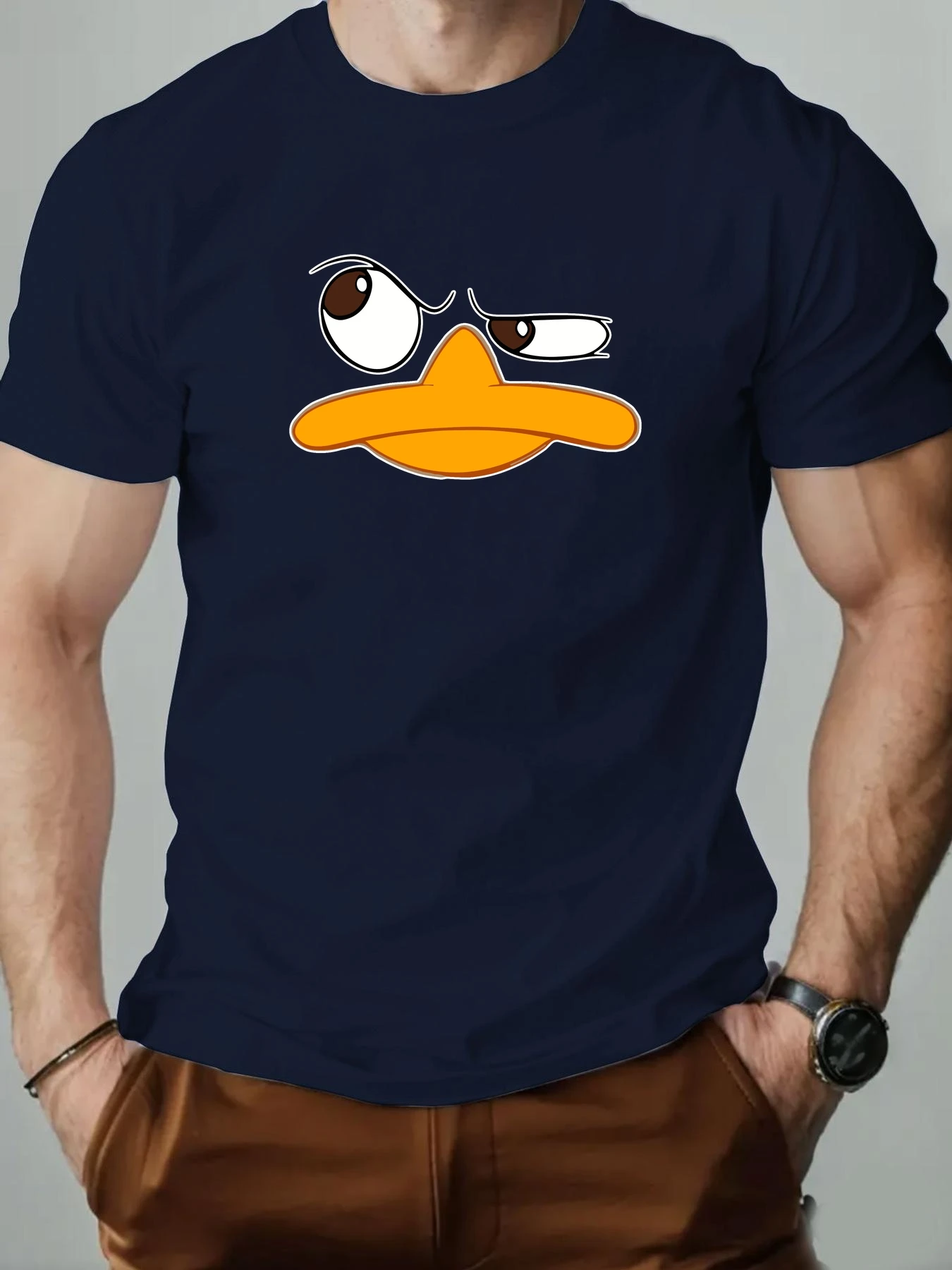 تي شيرت رجالي مضحك بطة الكرتون نمط طباعة الصيف جولة الرقبة تنفس عارضة أزياء قصيرة الأكمام تي شيرت