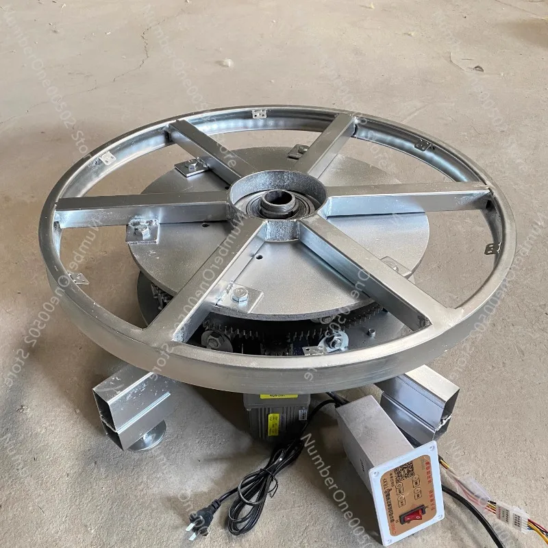 

Стол с дисплеем электрического проигрывателя. Регулировка скорости с дистанционным управлением. Живая съемка. Вращающийся стол для электромобиля.