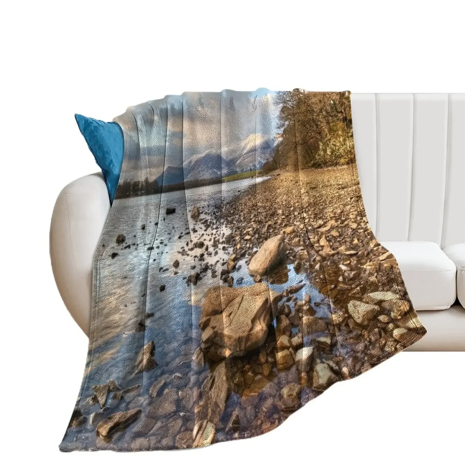 Skiddaw From Derwentwater Throw Blanket Retros Single Flannels Blankets Sofas Of Decoration Blankets