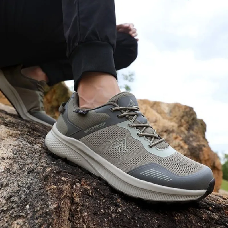 2026 New Trend Running Trainer Men Wide Feet Gym Outdoor Shoes Men Anti-Slip Training Shoe Mans Good Quality Running Sport Men
