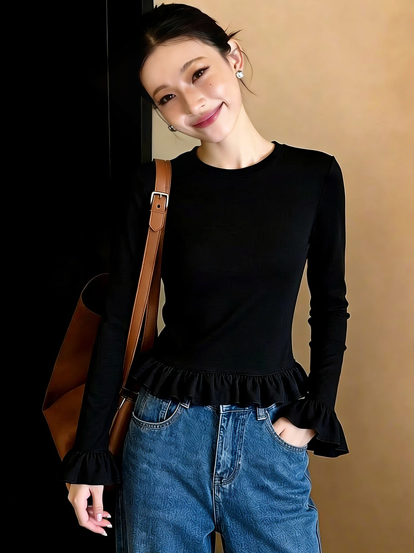 

Spring Season Long Sleeve Women's T-Shirt Pure Color Simple Match Wood Grain Design Base Shirt Commute Style Korean Version