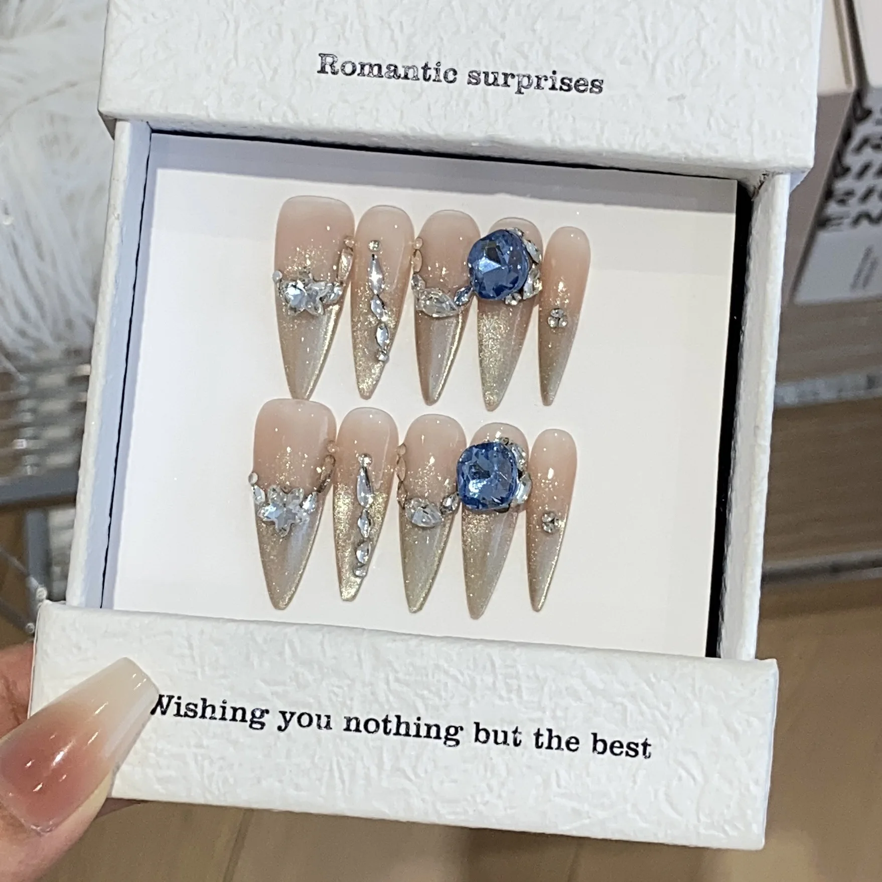 Juego de 10 Uñas Postizas Color Champán, Estilo Stiletto, Hechas a Mano, con Diseño de Diamantes de Imitación Azules en 3D, Uñas Falsas, 네일팁
