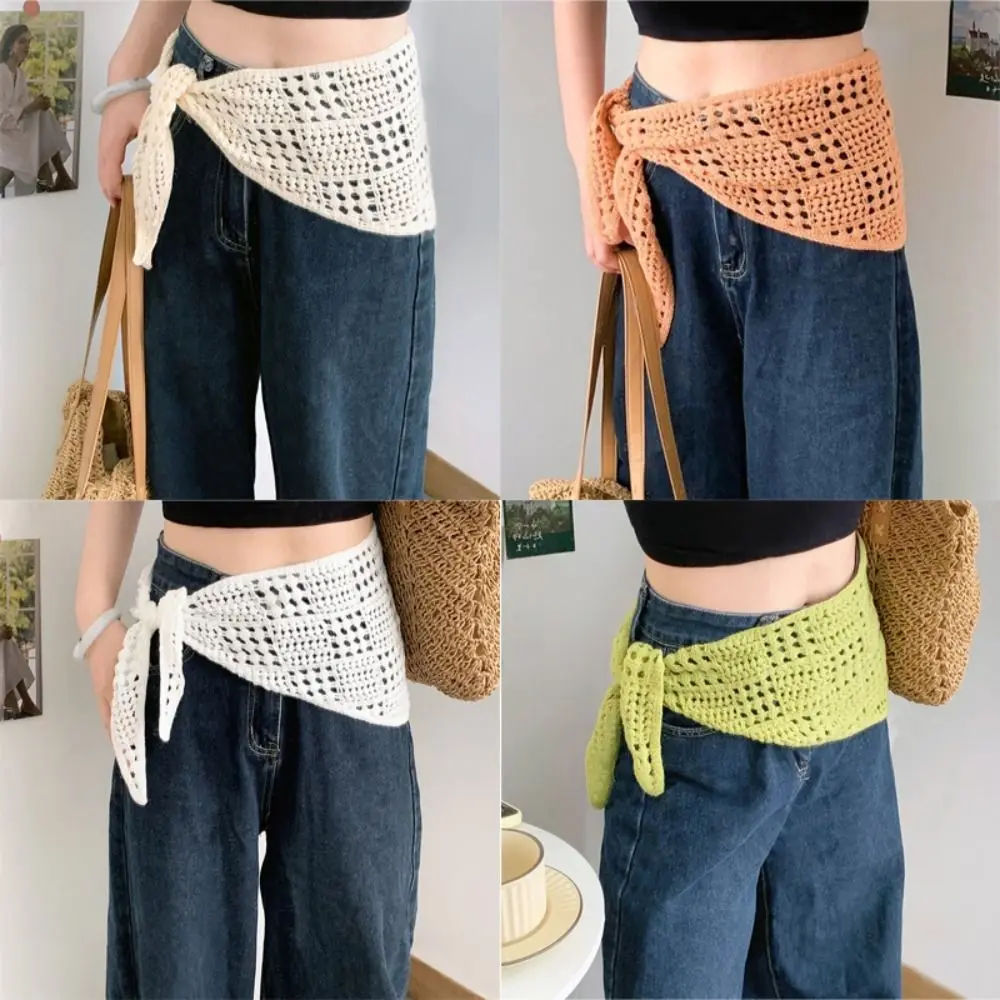 Sciarpa triangolare lavorata a maglia cava retrò Forma triangolare Design Y2k Scialle Balletcore Sciarpa elegante stile Balletcore